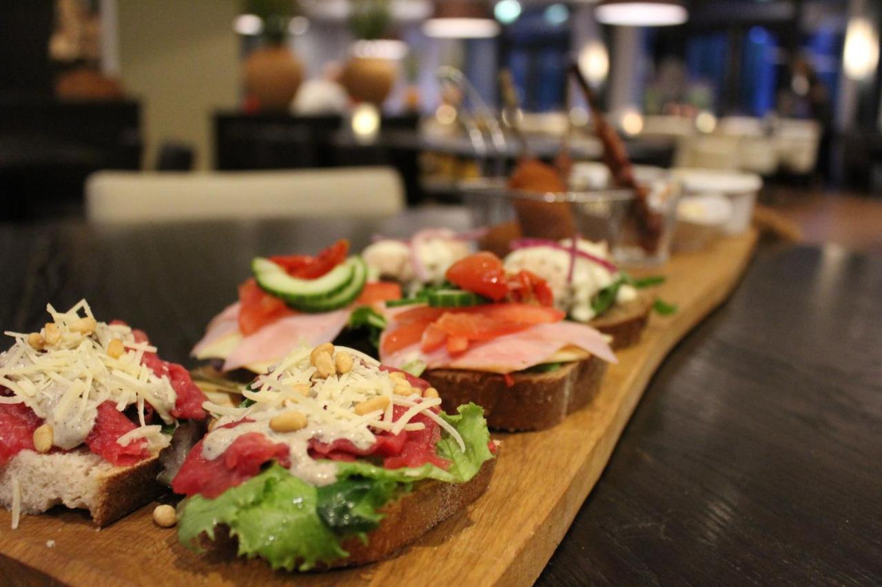 Hotel Restaurant Nederheide Milheeze Εξωτερικό φωτογραφία